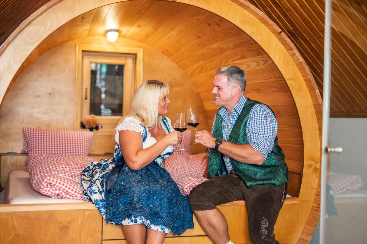 Winzerhof Kuessler - Weinviertel Otel Stillfried Dış mekan fotoğraf