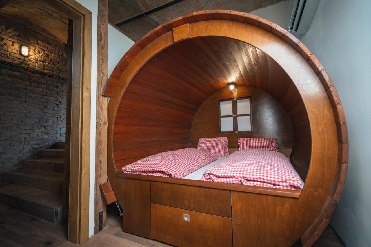Winzerhof Kuessler - Weinviertel Otel Stillfried Dış mekan fotoğraf
