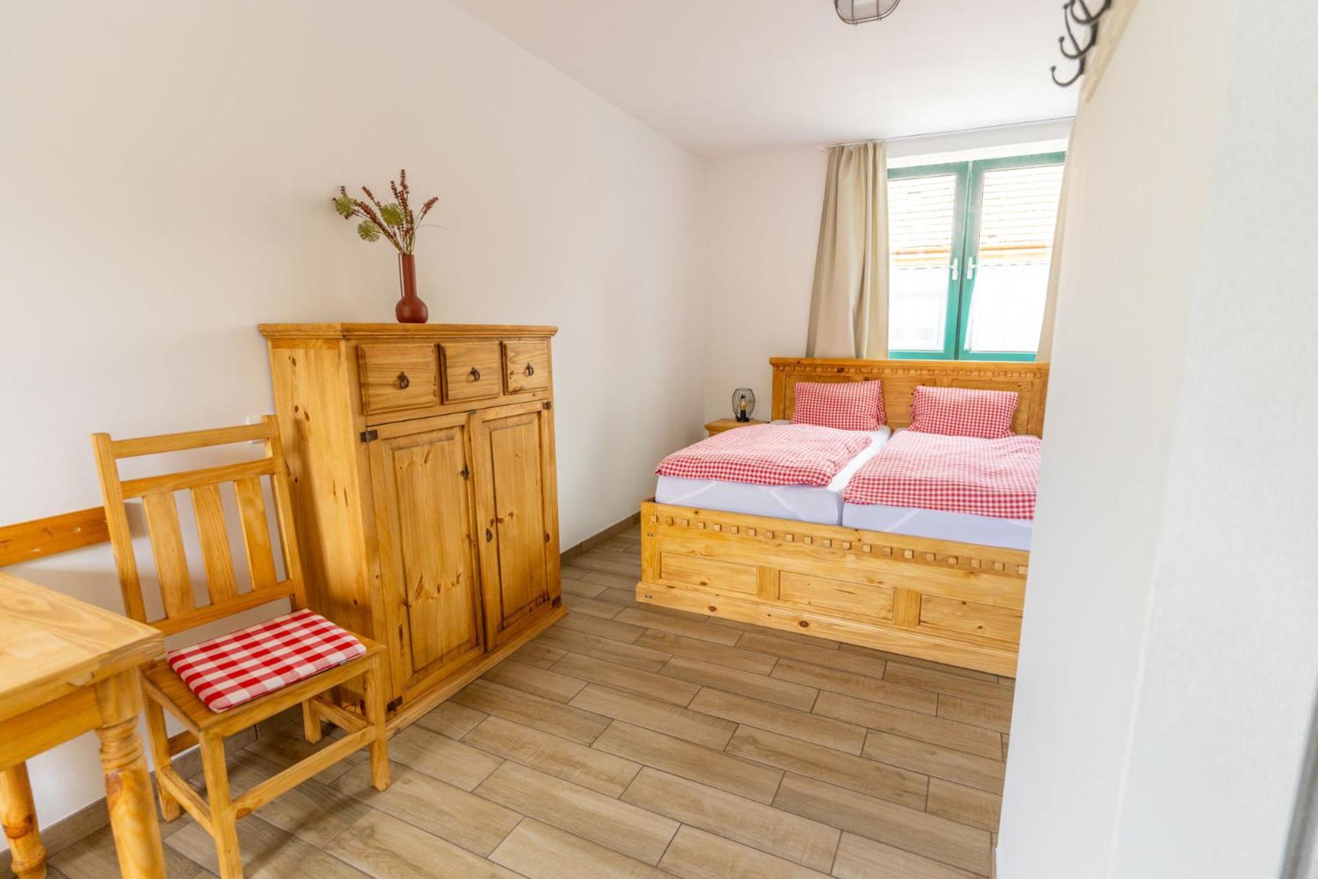 Winzerhof Kuessler - Weinviertel Otel Stillfried Dış mekan fotoğraf