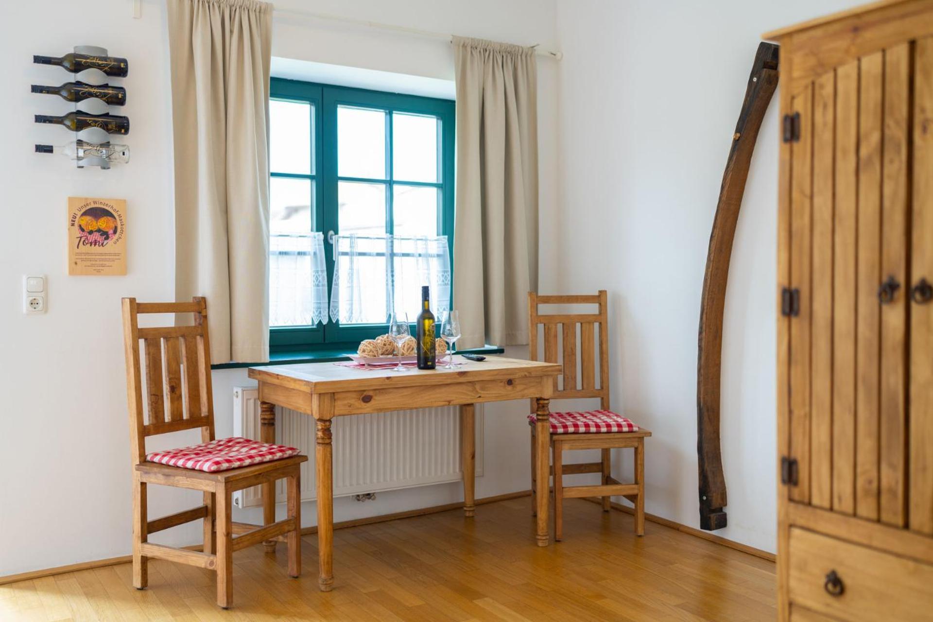 Winzerhof Kuessler - Weinviertel Otel Stillfried Dış mekan fotoğraf